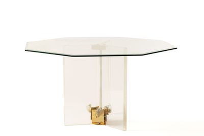 Table en verre à plateau octogonal reposant sur une base tri…