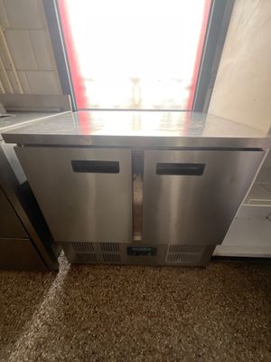 tour réfrigéré en inox, ouvrant à deux portes POLAR - Photo 1