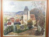 une peinture à l'huile représentant un village avec une tour horloge en arrière-plan