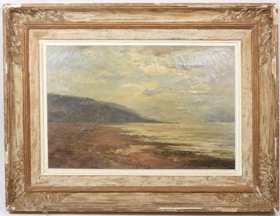 une peinture à l'huile représentant une scène de plage avec un bateau au loin
