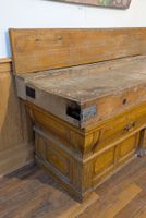Important billot de boucher type "tombeau", en bois naturel … (photo 2)