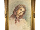 une peinture à l'huile représentant une femme portant un foulard rouge, dans un cadre doré