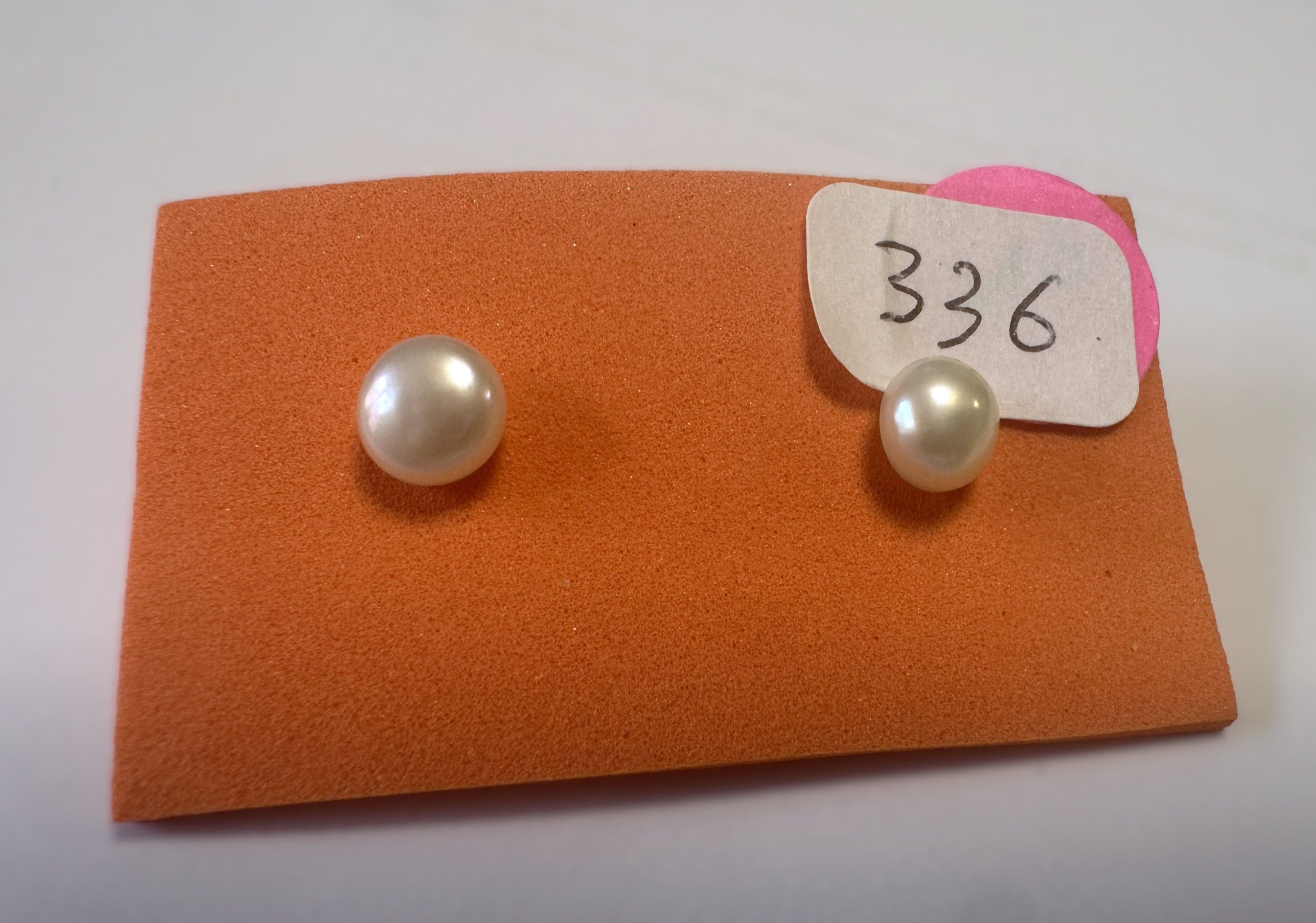 Objets d'art & Curiosités