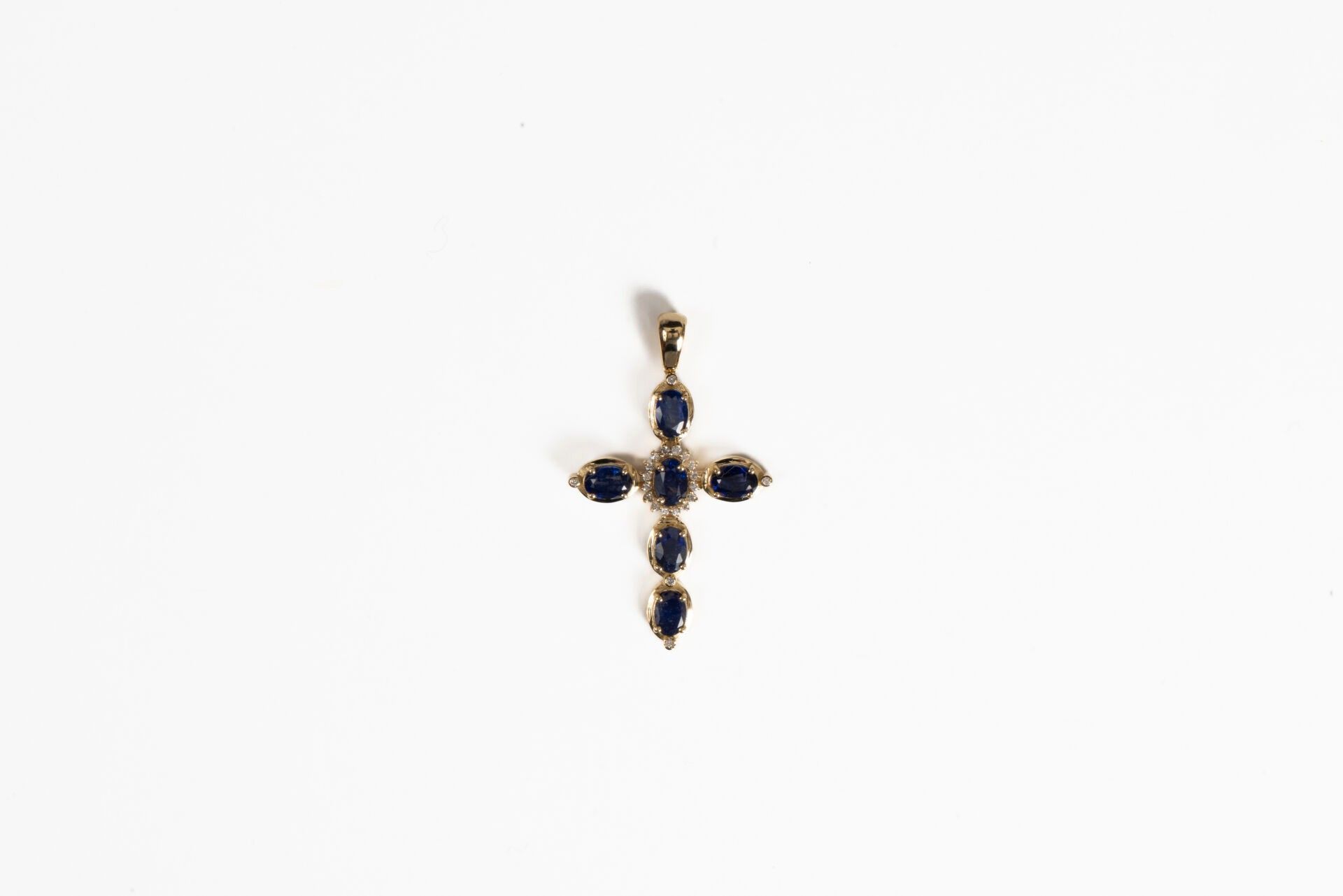Bijoux & Pierres Précieuses