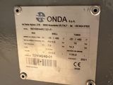 a label on the side of a machine that says onda