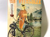 la photo d'une photo représentant une femme à vélo