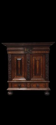 Belle armoire hollandaise en placage de marqueterie sur bâti…