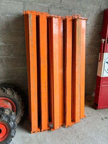 Lot de 30 barres de rack. Manque les échelles