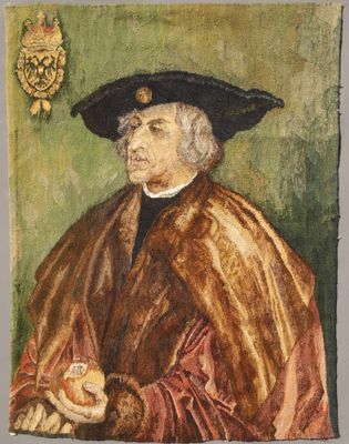 un vieux tableau représentant un homme vêtu d'un manteau marron et d'un chapeau noir