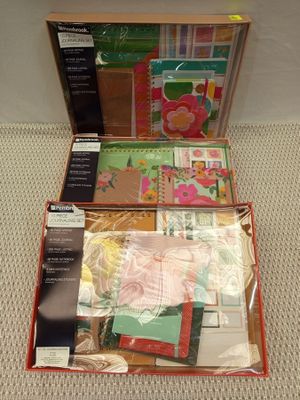 Lot de 15 sets de papeterie comprenant chacun 10 pièces : ca…