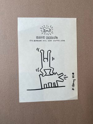 Keith HARING (1958-1990) Dessin au feutre noir réalisé sur u…
