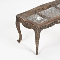 Banquette moulurée en bois naturel traverses sculptées en re… (photo 2)
