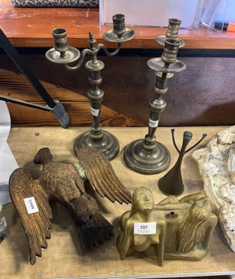 a lot of items that are sitting on a table