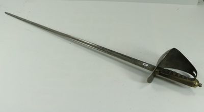 l'image d'une épée à la lame pointue sur un fond blanc