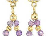 une paire de boucles d'oreilles en améthorate et diamants