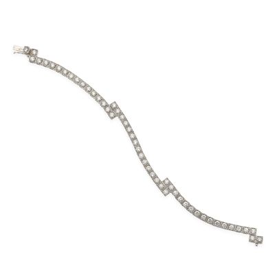 Travail italien Bracelet ligne en or gris 750‰ composé de tr…