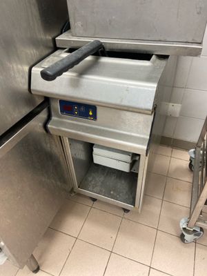 an image of a commercial fryer in a commercial kitchen