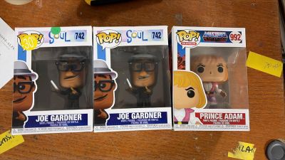 92/ Lot DE 3 Figurines Pop: 2 Disney Soul N°742, Maste…