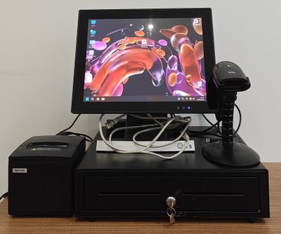 an image of a desktop computer with a keyboard and a monitor