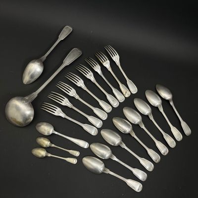 Partie de ménagère dépareillée en métal blanc (majoritaireme… - Photo 1