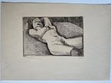 dessin au crayon représentant une femme allongée sur un lit, la tête posée sur un oreiller