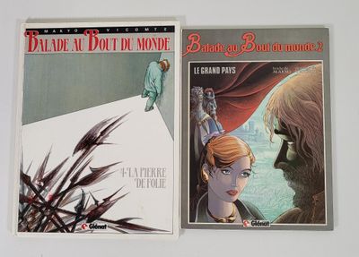 deux livres posés sur une table