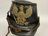 casque de soldat orné d'un aigle royal