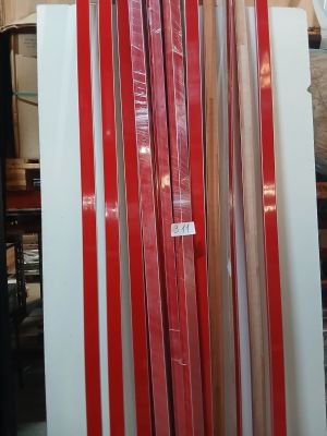 Lames décoratives MDF – Rouge brillant