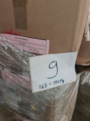 Palette d’environ 190 kg – Vêtements enfant / bébé crème con…