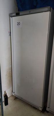 1 armoire réfrigérée à froid positif  METRO HR600 - N/S : 8070168   78 - Photo 1