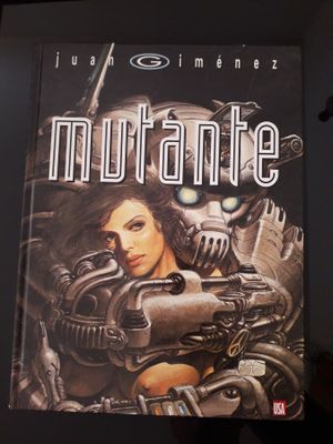 La couverture du livre « mutantte » est posée sur une table.