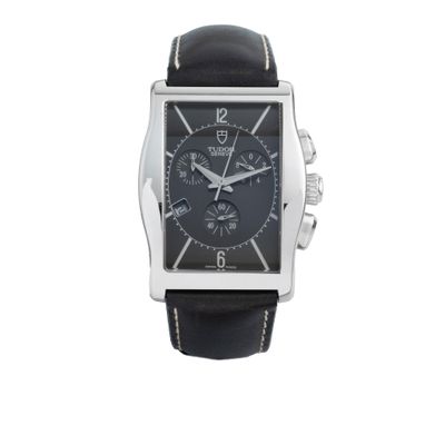 montre pour homme avec cadran noir et bracelet en cuir noir