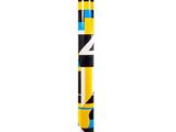 un tube jaune et bleu orné d'un motif noir et blanc