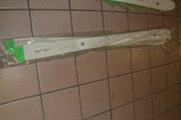 2 Paires de ski "ADN" sans fixation ; +/- L 170 cm
