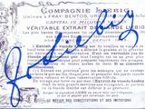 un vieux document sur lequel figure la photo d'une femme