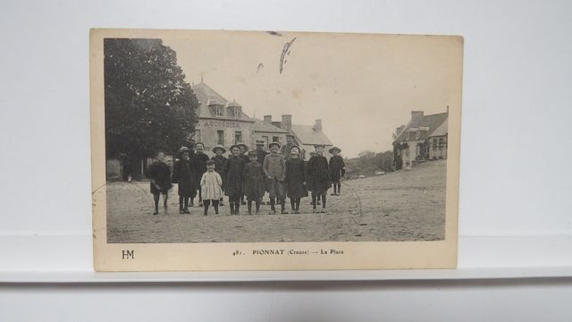 Pionnat : La Place (HM 481), TBE. Carte très rare !!!Au dos : cac...