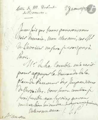 une vieille lettre manuscrite écrite à l'encre noire sur un morceau de papier