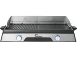 un gros plan d'une grille sur fond blanc