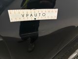 a sticker on the hood of a car that says vauto