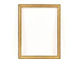 un cadre photo vide sur un mur blanc, avec un fond blanc