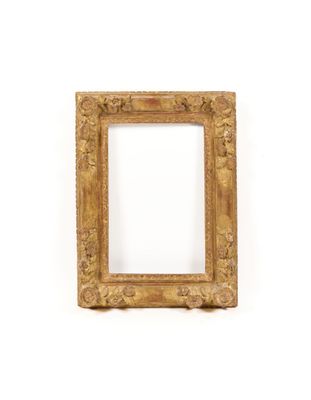 un vieux cadre photo sur fond blanc, avec un fond blanc