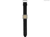 une image représentant une montre noire avec un cadran blanc et un bracelet noir