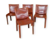 Mario BELLINI (Né en 1935) & CASSINA (Éditeur) Suite de quat…