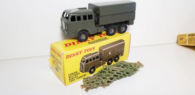 DINKY FRANCE réf 818 Berliet 6x6 tous terrains, peu fréquent…