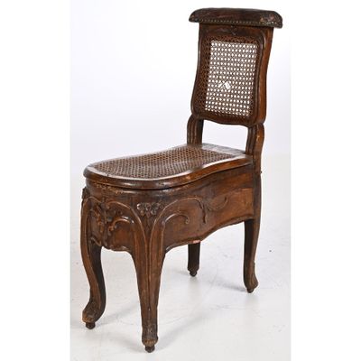 BONNEMAIN. FAUTEUIL DE COMMODITE LOUIS XV en bois naturel fi… - Photo 1