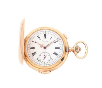 une image d'une montre de poche en or avec des chiffres romains sur le cadran