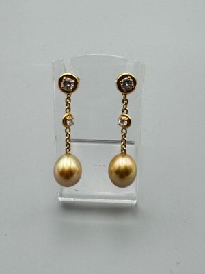 Ledentu joaillier, paire de pendants d'oreilles en or jaune …