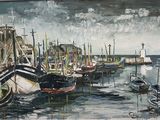 many boats that are in the water near the shore