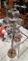 Clown en fibres de verre (accidents), un tabouret de bar, la… (photo 6)