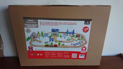 Train en bois, grand circuit, 149 pièces HOUSE OF TOYS, Dime…
